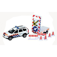 510633 Politie auto Volvo XC90 met aanhanger